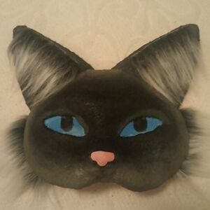 Black and Gray Cat Face Toy